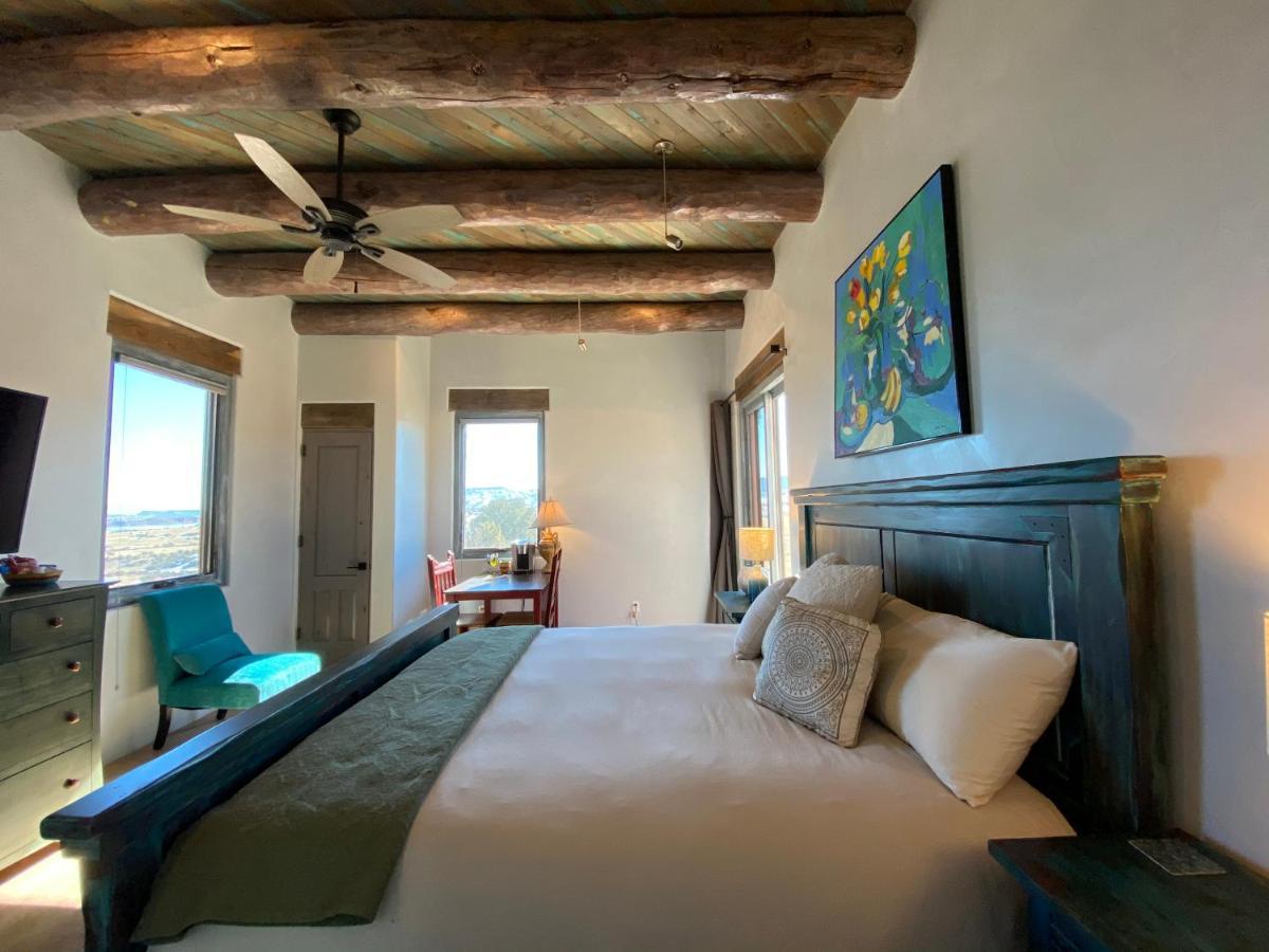 The Grand Hacienda Inn With Breakfast Abiquiu Exteriör bild