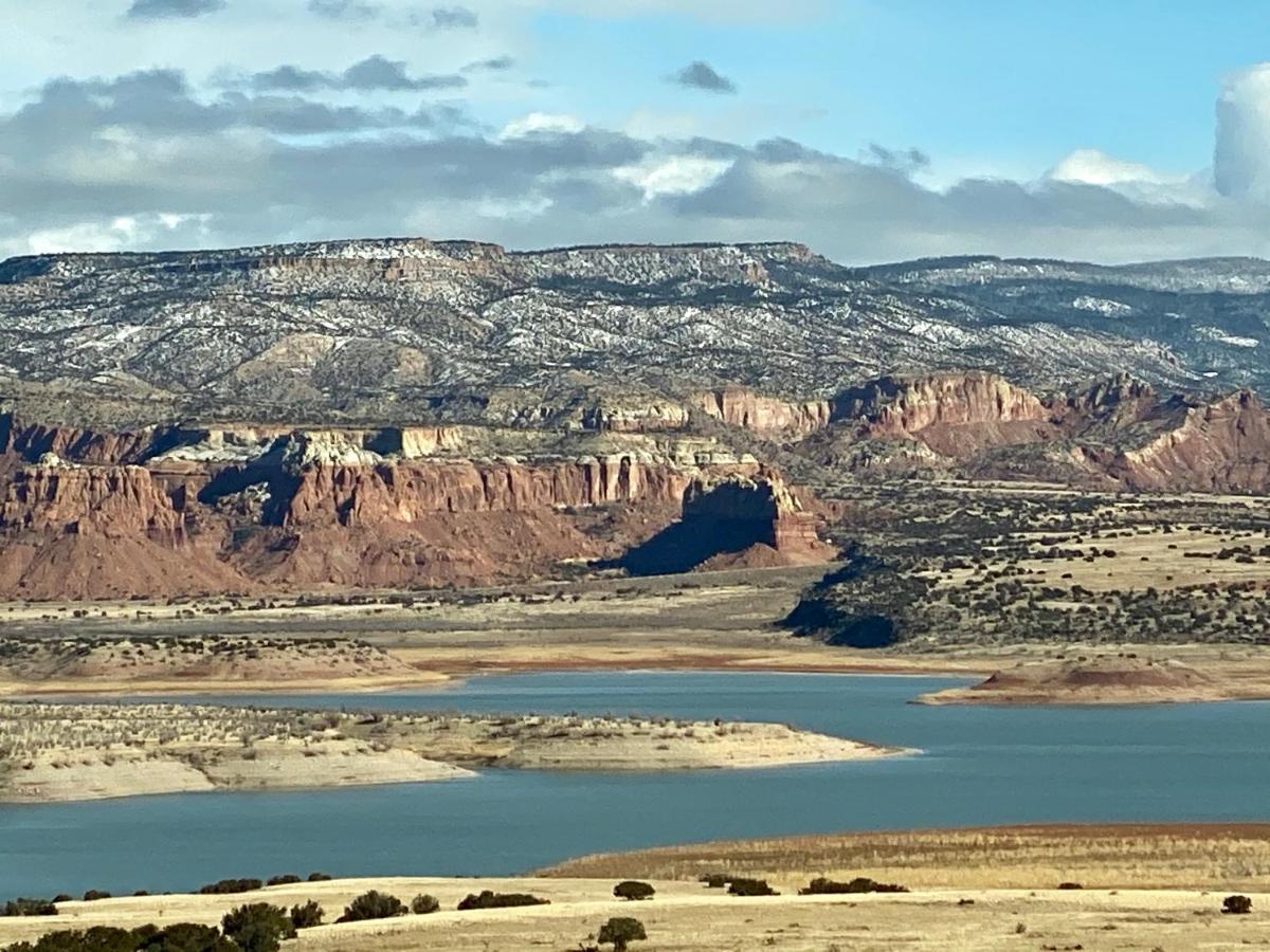 The Grand Hacienda Inn With Breakfast Abiquiu Exteriör bild