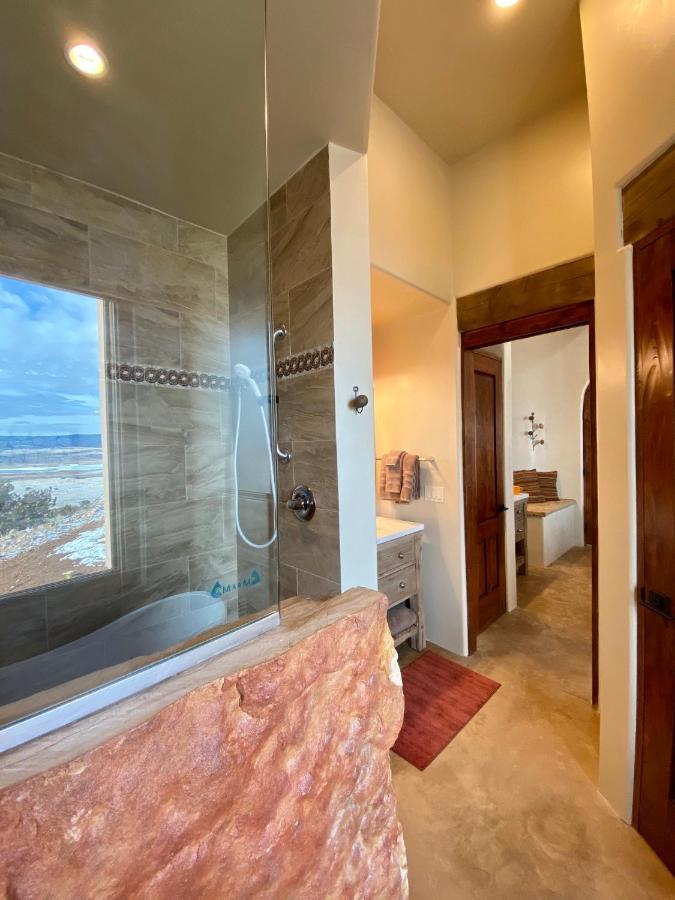 The Grand Hacienda Inn With Breakfast Abiquiu Exteriör bild